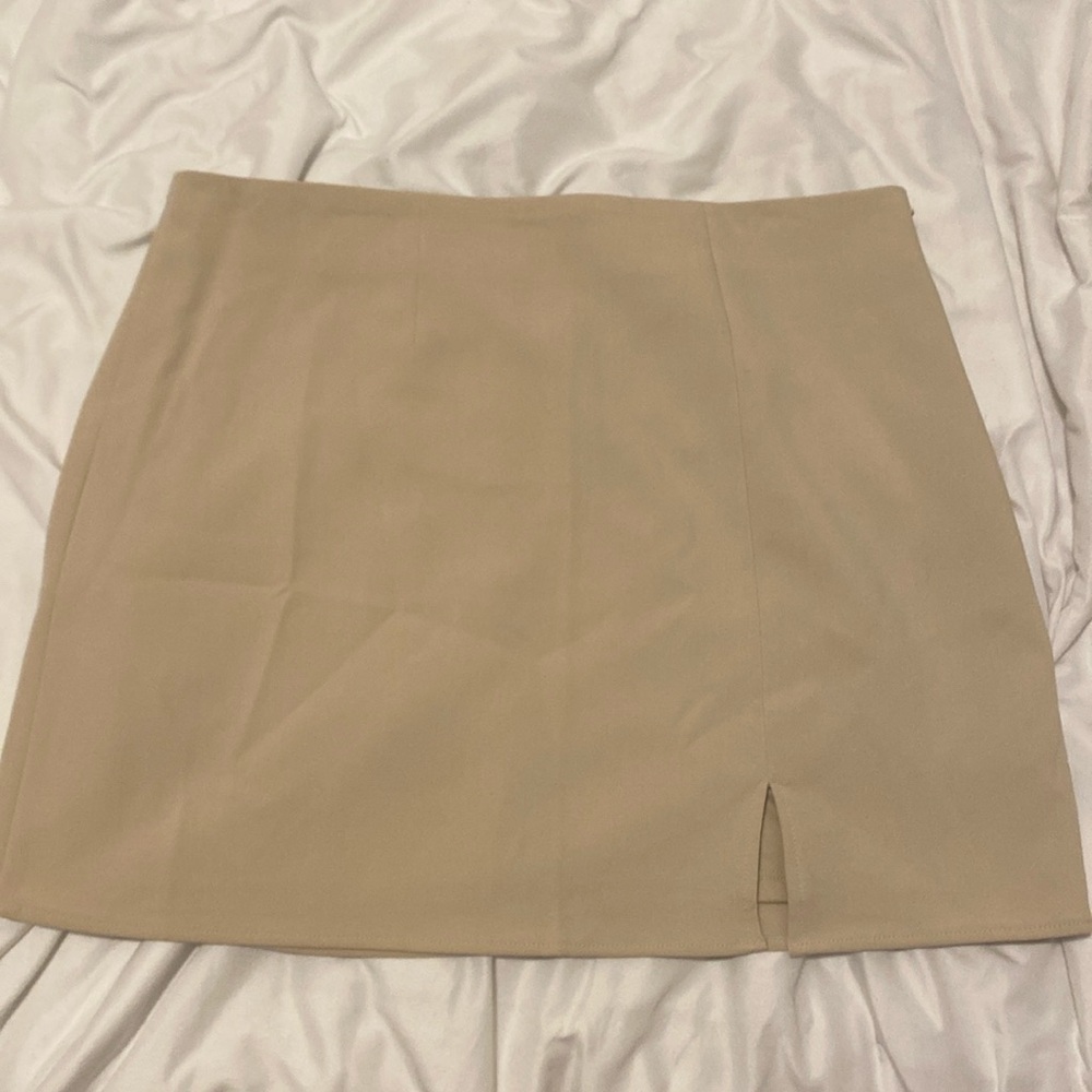 Guess XL skirt